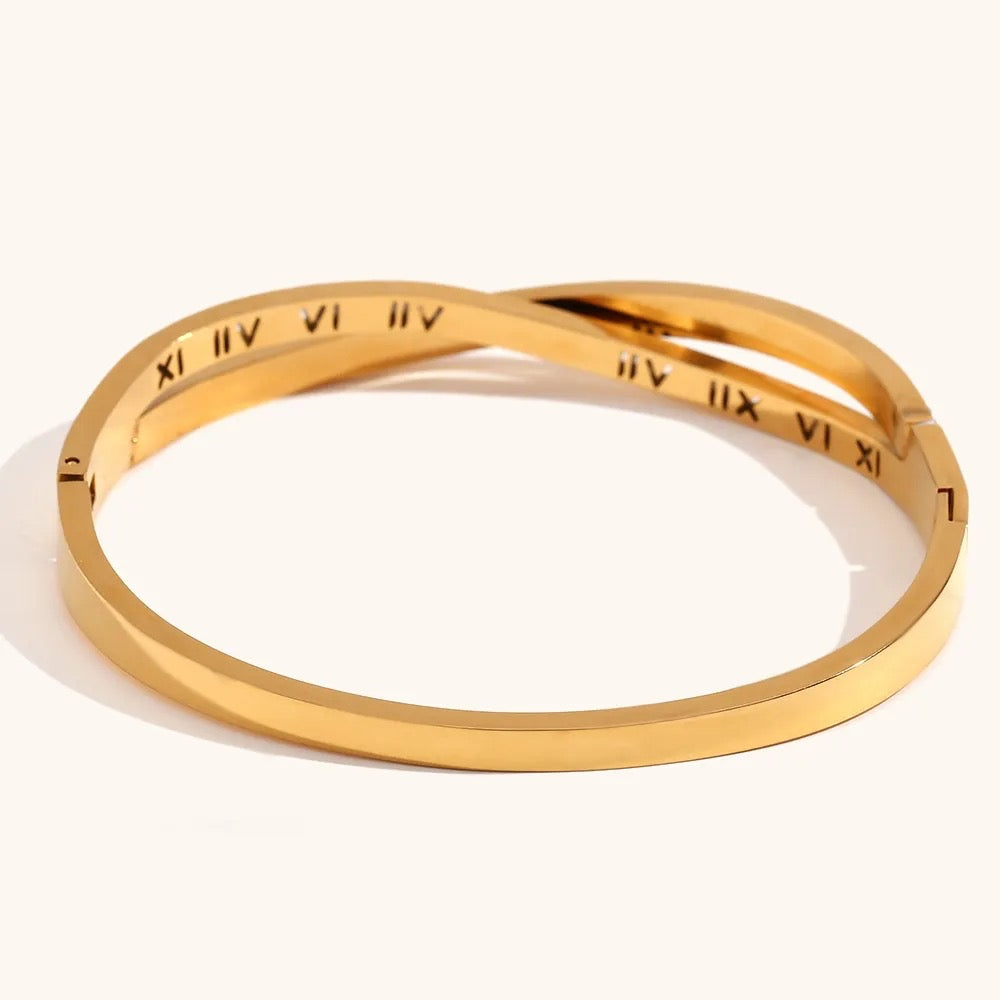 Roman Numeral Cross Buckle Bracelet Fashionable Minimalist Luxury Hand