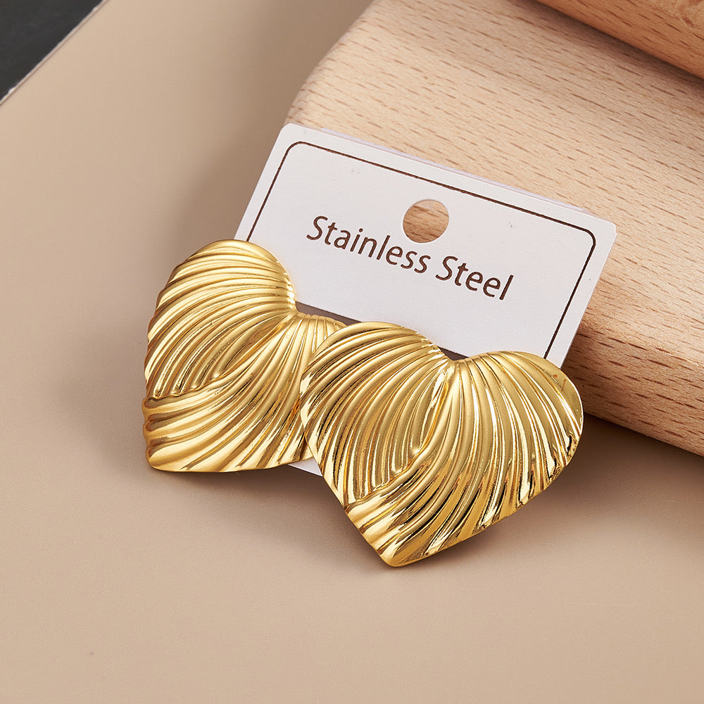 Aretes Heart Love Fashionable Casual Modern Style For Women Daily Wear