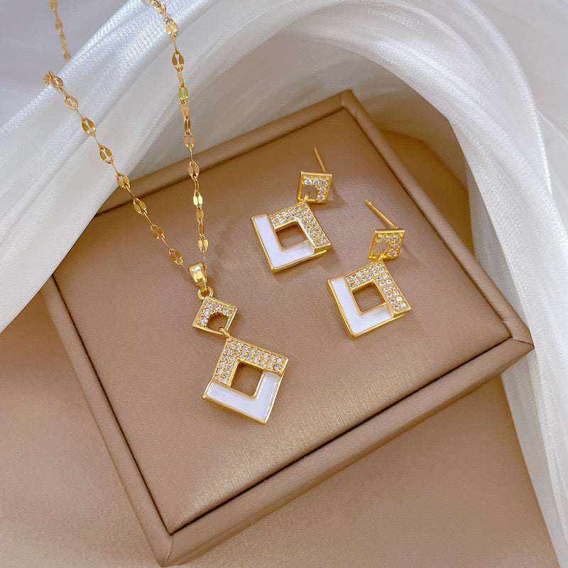 Jewelry Set Electroplating Golden Plated Geometric Titanium Steel Casual